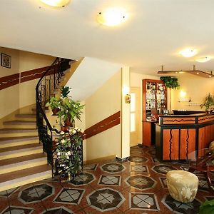 Hotel Color